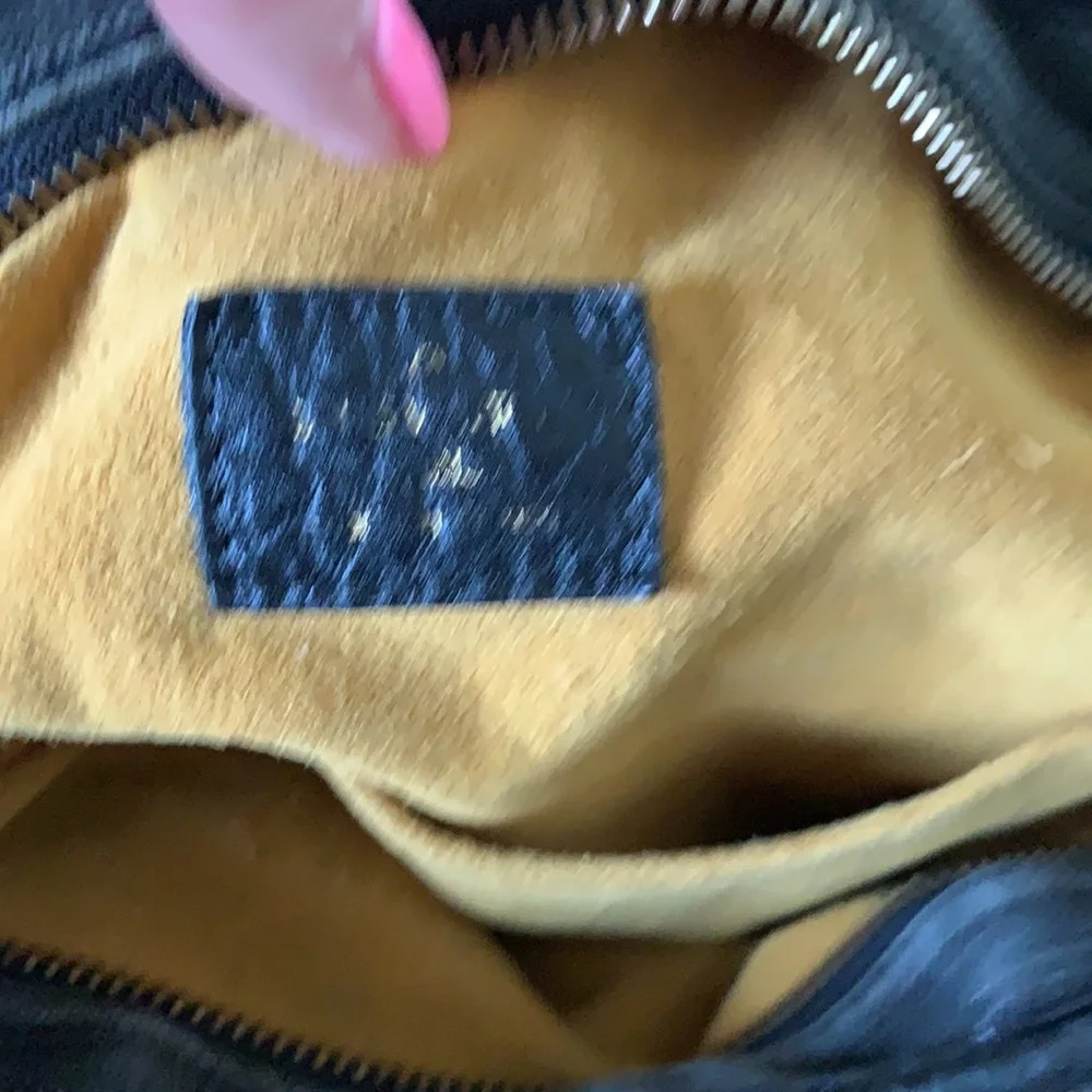Louis Vuitton Neo Cabby - Picture 9 of 17